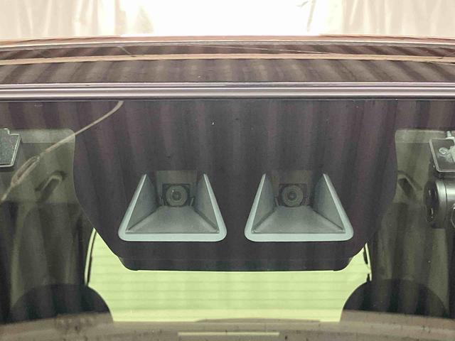 タント ファンクロス 下取車 ナビ バックカメラ DVD 踏み間違い防止 電動格納ミラー ブルートゥース オートマチックハイビーム シートヒーター 両側電動スライドドア 車線逸脱警報 ドライブレコーダー ETC(9枚目)