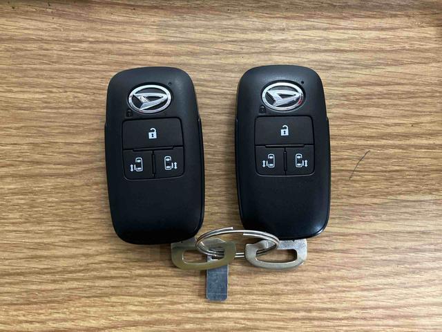 タント ファンクロス 下取車 ナビ バックカメラ DVD 踏み間違い防止 電動格納ミラー ブルートゥース オートマチックハイビーム シートヒーター 両側電動スライドドア 車線逸脱警報 ドライブレコーダー ETC(16枚目)