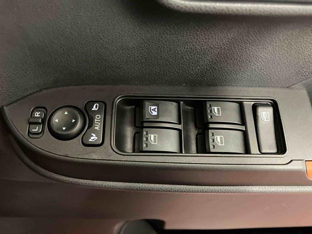 タント ファンクロス 下取車 ナビ バックカメラ DVD 踏み間違い防止 電動格納ミラー ブルートゥース オートマチックハイビーム シートヒーター 両側電動スライドドア 車線逸脱警報 ドライブレコーダー ETC(36枚目)