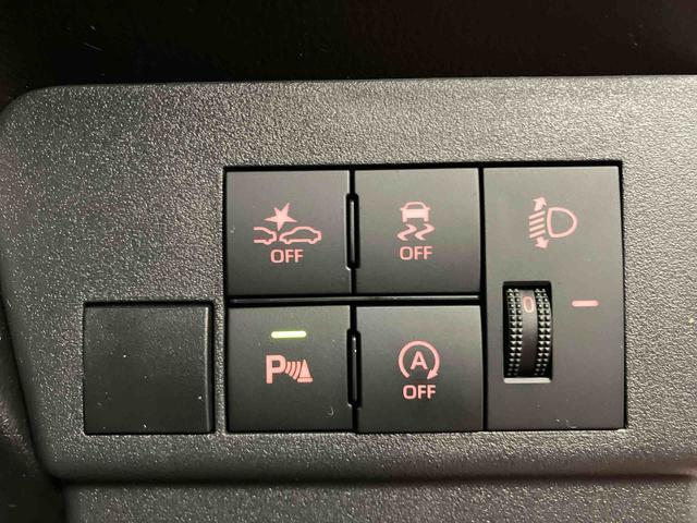 ハイゼットカーゴ DX アイドリングストップ キーレスエントリー 衝突安全ボディ 両側スライドドア 整備記録簿 横滑り防止装置 オートライト オートマチックハイビーム 運転席エアバッグ 助手席エアバッグ ABS 1オーナー(19枚目)