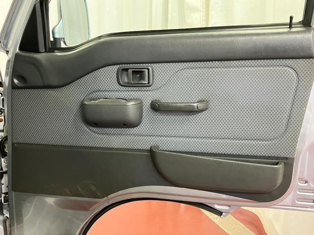 ハイゼットトラック エクストラVS 下取車 2WD マニュアル車 ラジオ CD パワーウインドウ パワーステアリング キーレスエントリー(26枚目)