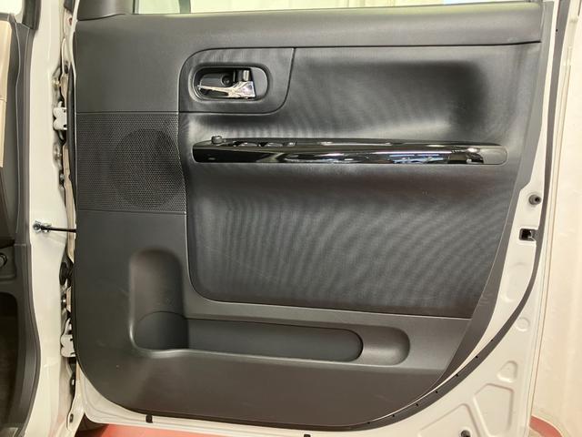 ムーヴキャンバス Ｇブラックインテリアリミテッド　ＳＡＩＩＩ　下取車　ナビ　パノラマモニター　前後ドライブレコーダー　ＥＴＣ　Ｂｌｕｅｔｏｏｔｈ　フルセグＴＶ　ＨＤＭＩ　ＵＳＢ端子　衝突被害軽減システム　レーンアシスト　両側電動スライドドア　ＬＥＤヘッドランプ（32枚目）