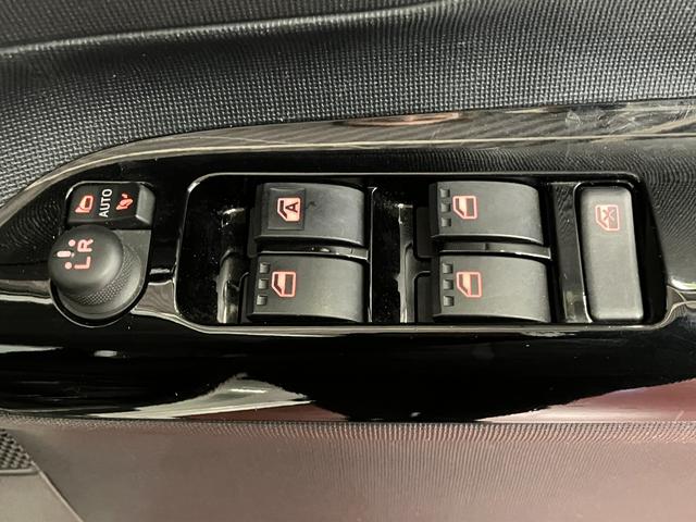 ムーヴキャンバス Ｇブラックインテリアリミテッド　ＳＡＩＩＩ　下取車　ナビ　パノラマモニター　前後ドライブレコーダー　ＥＴＣ　Ｂｌｕｅｔｏｏｔｈ　フルセグＴＶ　ＨＤＭＩ　ＵＳＢ端子　衝突被害軽減システム　レーンアシスト　両側電動スライドドア　ＬＥＤヘッドランプ（33枚目）