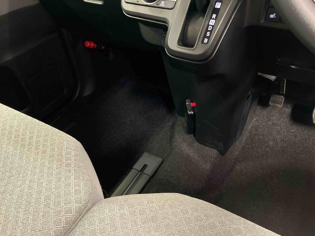 タント Ｘセレクション　下取車　ナビ　ドライブレコーダー　衝突被害軽減システム　車線逸脱警報　電動格納ミラー　片側電動両側スライドドア　シートヒーター　ＬＥＤヘッドランプ　オートライト　スマートキー　衝突安全ボディ（29枚目）