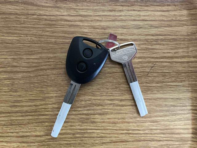 ミライース Ｂ　ＳＡＩＩＩ　１オーナー　衝突被害軽減システム　キーレス　横滑防止　車線逸脱警報　オートライト　オートマチックハイビーム　運転席エアバッグ　助手席エアバッグ　アイドリングストップ　衝突安全ボディ（13枚目）