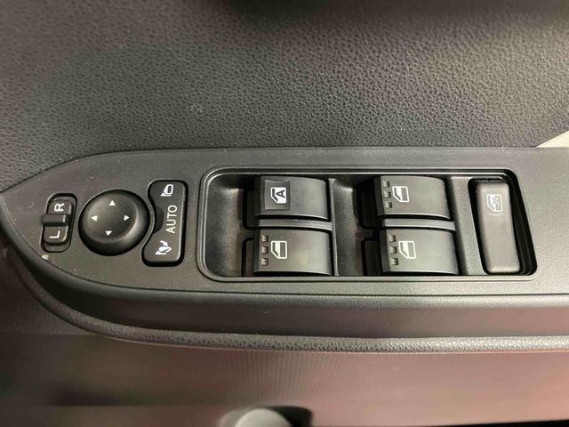 タント Ｘ　下取車　ＴＶ　ナビ　アイドリングストップ　ＤＶＤ　ブルートゥース　電動格納ミラー　シートヒーター　　スマートキー　点検記録簿　ＥＴＣ　オートライト　衝突安全ボディ　ＬＥＤヘッドランプ　プッシュスタート（36枚目）