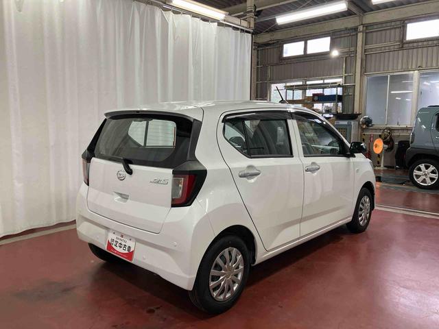 ミライース Ｌ　ＳＡＩＩＩ　キーレス　アイドリングストップ　運転席エアバッグ　助手席エアバッグ　１オーナー　整備記録簿　オートマチックハイビーム　衝突安全ボディ　オートライト　ＡＢＳ　横滑り防止装置　衝突被害軽減システム（5枚目）