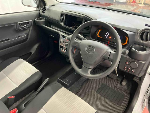 ミライース Ｌ　ＳＡＩＩＩ　キーレス　アイドリングストップ　運転席エアバッグ　助手席エアバッグ　１オーナー　整備記録簿　オートマチックハイビーム　衝突安全ボディ　オートライト　ＡＢＳ　横滑り防止装置　衝突被害軽減システム（12枚目）