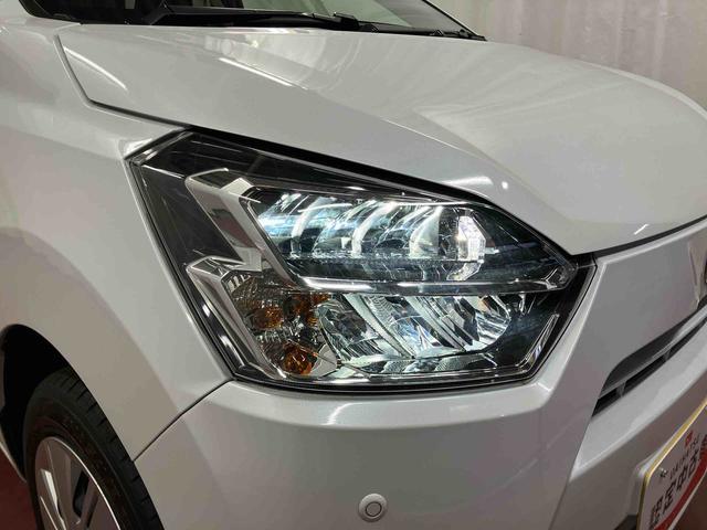 ミライース Ｘ　ＳＡＩＩＩ　届出済未使用車　元展示車　オートライト　運転席エアバッグ　助手席エアバッグ　車線逸脱防止　電動格納ミラー　キーレス　ＬＥＤヘッドランプ　１オーナー車　アイドリングストップ　禁煙　ＶＳＣ　衝突安全ボディ（34枚目）