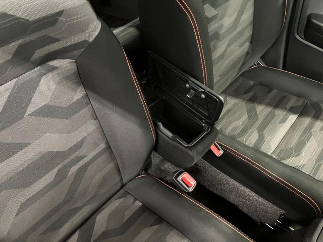 �t�����g�Z���^�[�A�[�����X�g�i�{�b�N�X�t�j