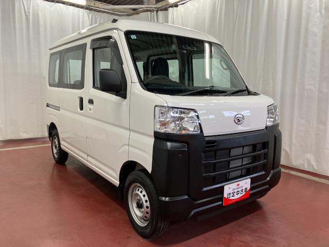 ハイゼットカーゴ スペシャル 下取車 マニュアル車 2WD 衝突被害軽減システム 横滑り防止装置 アイドリングストップ AM/FMラジオ アクセサリーソケット オートライト オートマチックハイビーム パワーウインドウ(4枚目)