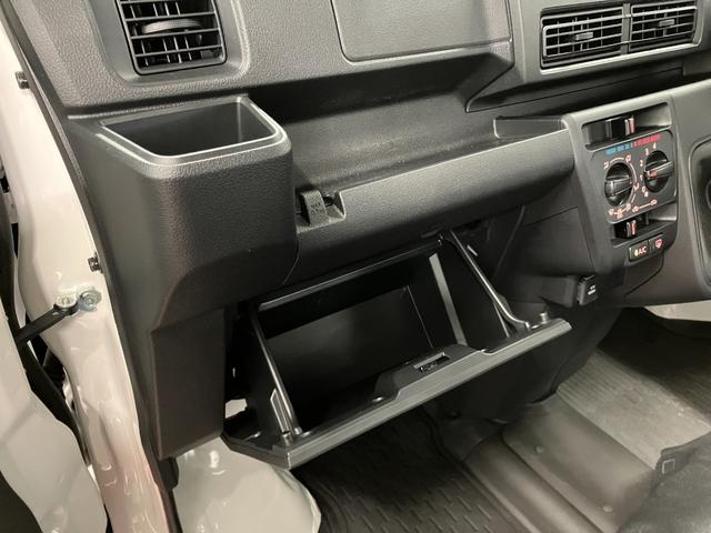 ハイゼットカーゴ スペシャル 下取車 マニュアル車 2WD 衝突被害軽減システム 横滑り防止装置 アイドリングストップ AM/FMラジオ アクセサリーソケット オートライト オートマチックハイビーム パワーウインドウ(23枚目)