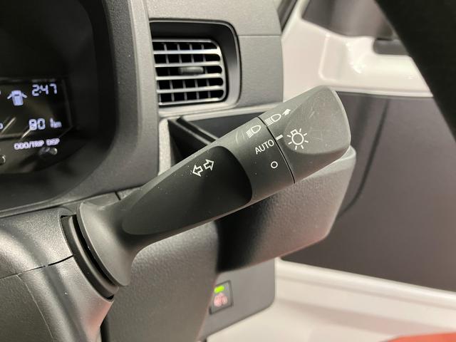 ハイゼットトラック スタンダード　農用スペシャル　１オーナー　４ＷＤ　ＣＶＴ車　　ＬＥＤ大型荷台作業灯　衝突被害軽減システム　横滑り防止装置　オートマチックハイビーム　アクセサリーソケット　アイドリングストップ　パワーステアリング（15枚目）