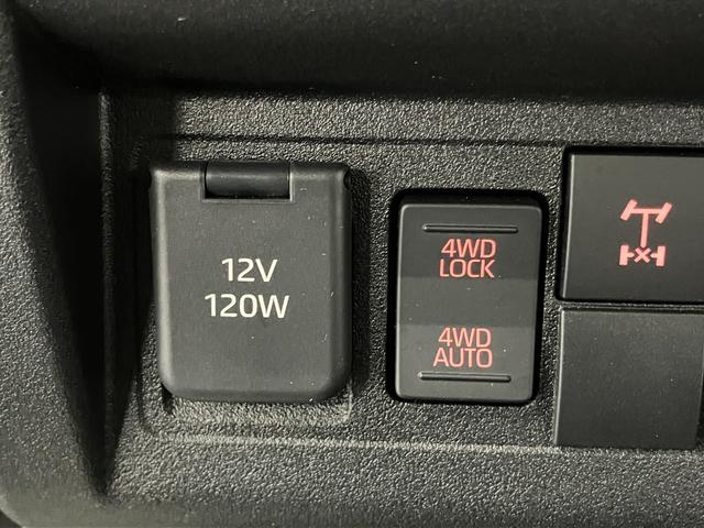 ハイゼットトラック スタンダード　農用スペシャル　１オーナー　４ＷＤ　ＣＶＴ車　　ＬＥＤ大型荷台作業灯　衝突被害軽減システム　横滑り防止装置　オートマチックハイビーム　アクセサリーソケット　アイドリングストップ　パワーステアリング（17枚目）