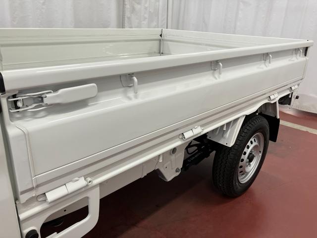 ハイゼットトラック スタンダード　農用スペシャル　１オーナー　４ＷＤ　ＣＶＴ車　　ＬＥＤ大型荷台作業灯　衝突被害軽減システム　横滑り防止装置　オートマチックハイビーム　アクセサリーソケット　アイドリングストップ　パワーステアリング（36枚目）