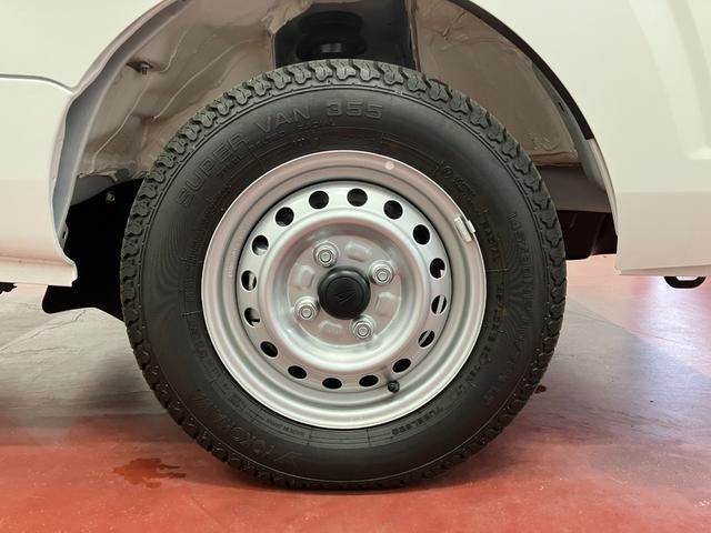 ハイゼットトラック スタンダード　農用スペシャル　１オーナー　４ＷＤ　ＣＶＴ車　　ＬＥＤ大型荷台作業灯　衝突被害軽減システム　横滑り防止装置　オートマチックハイビーム　アクセサリーソケット　アイドリングストップ　パワーステアリング（40枚目）