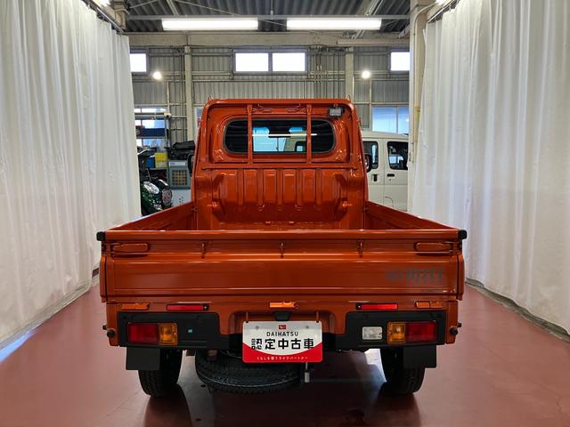 ハイゼットトラック ＥＸＴ　元展示車　４ＷＤ　ＣＶＴ車　届出済未使用車　禁煙車　衝突被害軽減システム　横滑り防止装置　プッシュスタート　ＬＥＤヘッドランプ　オートマチックハイビーム　電動格納ドアミラー　アイドリングストップ（6枚目）