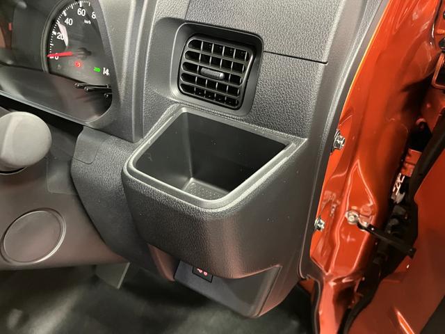 ハイゼットトラック ＥＸＴ　元展示車　４ＷＤ　ＣＶＴ車　届出済未使用車　禁煙車　衝突被害軽減システム　横滑り防止装置　プッシュスタート　ＬＥＤヘッドランプ　オートマチックハイビーム　電動格納ドアミラー　アイドリングストップ（24枚目）