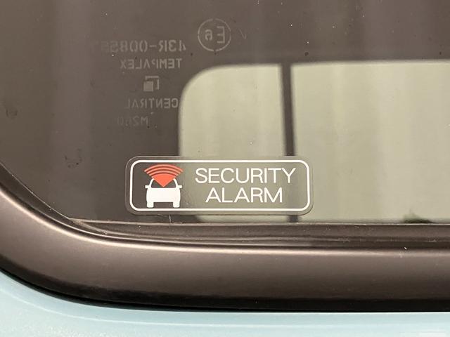 �y�Z�L�����e�B�A���[���z�@�s���Ƀh�A���J������ƁA�u�U�[����Ȃǂ��Ď��͂Ɉُ��m�点�Ă���܂��B