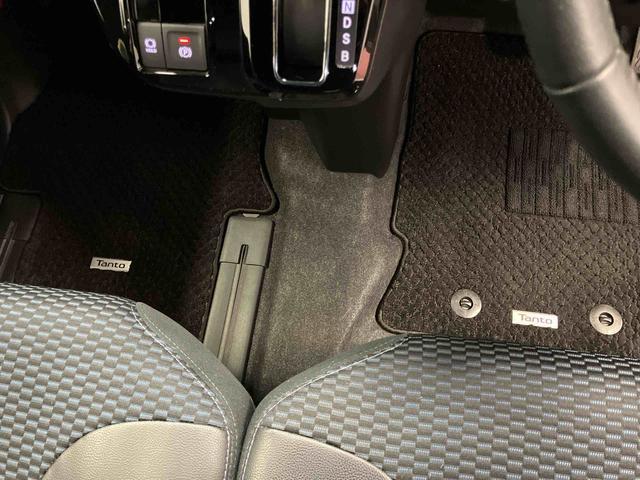 タント カスタムＲＳ　ターボ　ディスプレイオーディオ　衝突被害軽減システム　アイドリングストップ　両側電動スライドドア　ブルートゥース　車線逸脱防止　シートヒーター　ＥＴＣ　スマートキー　衝突安全ボディ　ＬＥＤヘッドランプ（28枚目）