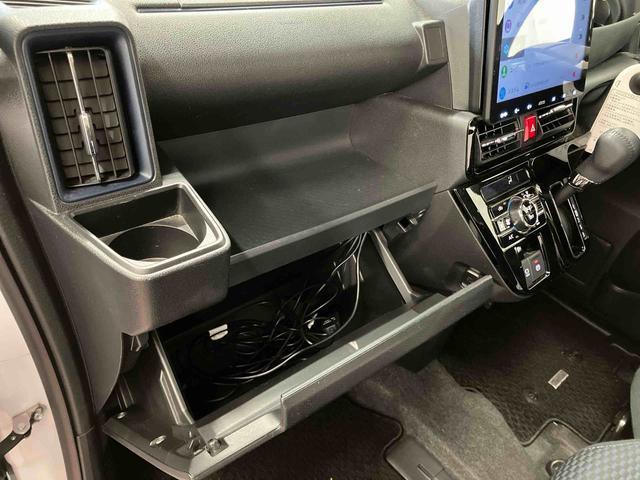 タント カスタムＲＳ　ターボ　ディスプレイオーディオ　衝突被害軽減システム　アイドリングストップ　両側電動スライドドア　ブルートゥース　車線逸脱防止　シートヒーター　ＥＴＣ　スマートキー　衝突安全ボディ　ＬＥＤヘッドランプ（29枚目）