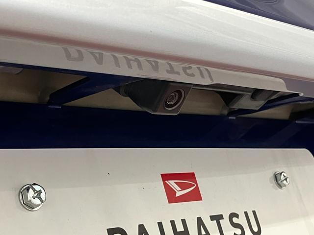 �o�b�N�J����