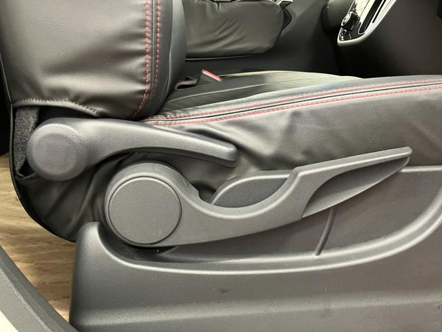 ムーヴ カスタム　ＸリミテッドＩＩ　ＳＡＩＩＩ　下取車　ナビ　パノラマモニター　ドライブレコーダー　シートヒーター　Ｂｌｕｅｔｏｏｔｈ　フルセグＴＶ　衝突被害軽減ブレーキ　スマートキー　プッシュスタート　ＬＥＤヘッドランプ　純正アルミホイール（25枚目）