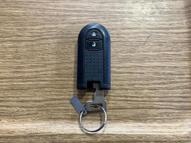 ムーヴ カスタム　ＸリミテッドＩＩ　ＳＡＩＩＩ　下取車　ナビ　パノラマモニター　ドライブレコーダー　シートヒーター　ＥＴＣ　衝突被害軽減システム　Ｂｌｕｅｔｏｏｔｈ　フルセグＴＶ　ＵＳＢ入力端子　ＬＥＤヘッドランプ　スマートキー　プッシュスタート（16枚目）