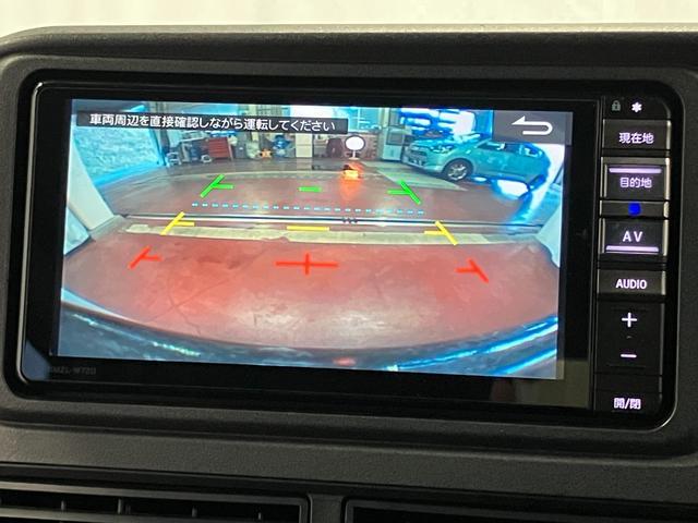 �o�b�N�J����