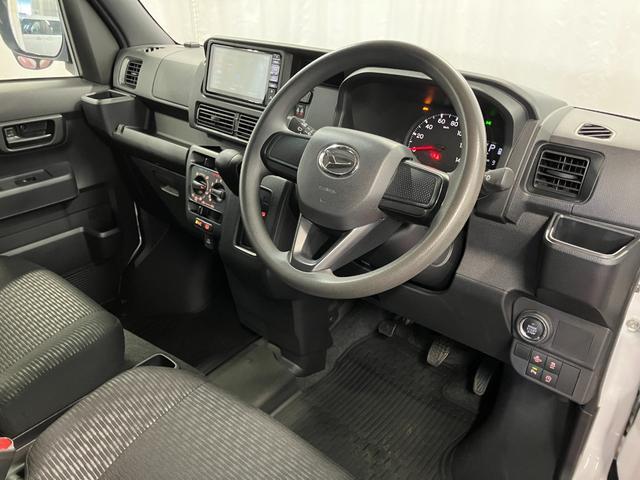 �㎿�ȃC���e���A