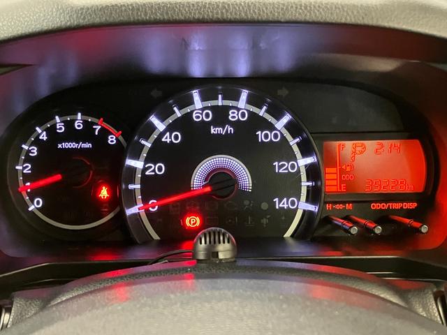 ムーヴ ＸリミテッドＩＩ　ＳＡＩＩＩ　下取車　ナビ　バックカメラ　ＥＴＣ　シートヒーター　ブルートゥース　フルセグＴＶ　ＵＳＢ入力端子　衝突被害軽減システム　横滑り防止装置　アイドリングストップ　スマートキー　プッシュスタート（11枚目）