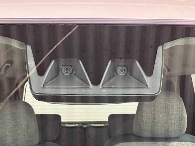 ムーヴキャンバス ストライプスＸ　届出済未使用車　元展示車　禁煙車　衝突被害軽減システム　盗難防止システム　横滑り防止装置　両側電動スライドドア　ＵＳＢチャージャー　スマートキー　プッシュスタート　アイドリングストップ（9枚目）