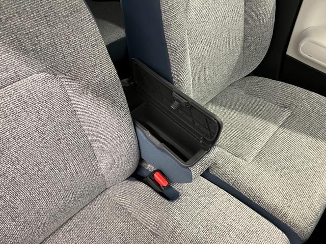 ムーヴキャンバス ストライプスＸ　届出済未使用車　元展示車　禁煙車　衝突被害軽減システム　盗難防止システム　横滑り防止装置　両側電動スライドドア　ＵＳＢチャージャー　スマートキー　プッシュスタート　アイドリングストップ（22枚目）