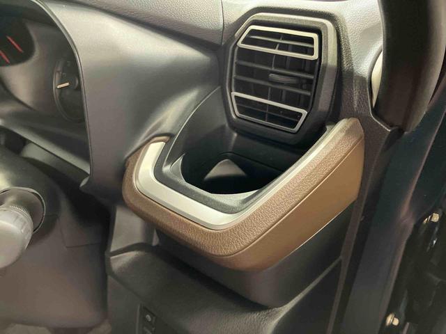 ムーヴ Ｇ　ディスプレイオーディオ　バックカメラ　オートマチックハイビーム　ＴＶ　ブルートゥース　ＬＥＤヘッドランプ　電動格納ミラー　アイドリングストップ　レーンアシスト　オートライト　衝突被害軽減システム（29枚目）