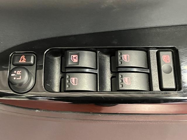 タント カスタムRS SA 下取車 ターボ ナビ バックカメラ ETC 両側電動スライドドア Bluetooth フルセグTV DVD USB入力端子 衝突被害軽減システム 横滑り防止装置 LEDヘッドランプ(31枚目)