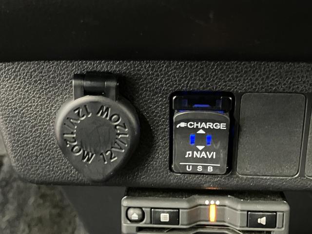 ミライース Ｘ　リミテッドＳＡＩＩＩ　下取車　ＤＶＤオーディオ　バックカメラ　ドライブレコーダー　ＥＴＣ　ＵＳＢ入力端子　衝突被害軽減システム　オートマチックハイビーム　ＬＥＤヘッドランプ　純正アルミホイール　キーレス　電動格納ミラー（20枚目）