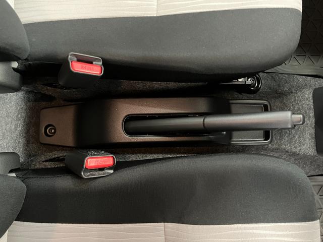 ミライース Ｌ　ＳＡＩＩＩ　１オーナー　衝突被害軽減システム　レーンキープアシスト　キーレス　オートライト　オートマチックハイビーム　運転席エアバッグ　助手席エアバッグ　ＡＢＳ　衝突安全ボディ　アイドリングストップ（20枚目）