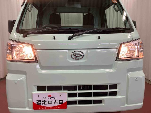 ハイゼットトラック スタンダード　届出済未使用車　元展示車　２ＷＤ　マニュアル車　衝突被害軽減システム　パワステ　エアコン　レーンキープ　アイドリングストップ　エアバッグ　禁煙　１オーナー　オートマチックハイビーム　オートライト（37枚目）
