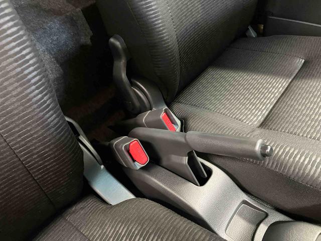 ハイゼットトラック ジャンボエクストラ　届出済未使用車　元展示車　２ＷＤ　ＣＶＴ車　レーンアシスト　スマートキー　電動格納ミラー　盗難防止装置　エアバッグ　オートライト　オートマチックハイビーム　１オーナー　禁煙車　ＬＥＤヘッドランプ（19枚目）