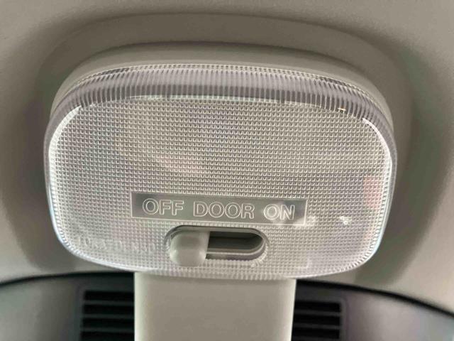 ハイゼットトラック ジャンボエクストラ　届出済未使用車　元展示車　２ＷＤ　ＣＶＴ車　レーンアシスト　スマートキー　電動格納ミラー　盗難防止装置　エアバッグ　オートライト　オートマチックハイビーム　１オーナー　禁煙車　ＬＥＤヘッドランプ（24枚目）