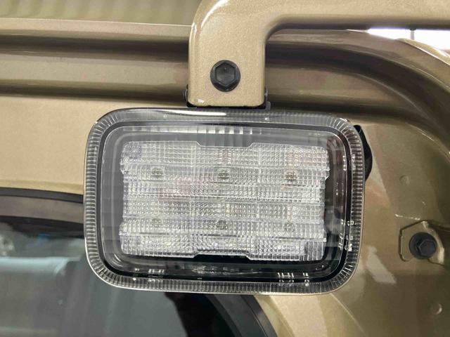 ハイゼットトラック ジャンボエクストラ　届出済未使用車　元展示車　２ＷＤ　ＣＶＴ車　レーンアシスト　スマートキー　電動格納ミラー　盗難防止装置　エアバッグ　オートライト　オートマチックハイビーム　１オーナー　禁煙車　ＬＥＤヘッドランプ（38枚目）