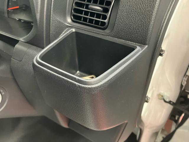 ハイゼットトラック スタンダード　農用スペシャル　元展示車　４ＷＤ　マニュアル車　ラジオ　１オーナー車　定期点検記録簿　車線逸脱警報　禁煙　衝突被害軽減システム　パワステ　エアコン　運転席エアバッグ　助手席エアバッグ　エアコン　ＡＢＳ（25枚目）