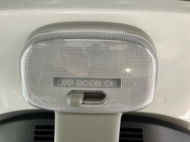 ハイゼットトラック スタンダード　農用スペシャル　元展示車　４ＷＤ　マニュアル車　ラジオ　１オーナー車　定期点検記録簿　車線逸脱警報　禁煙　衝突被害軽減システム　パワステ　エアコン　運転席エアバッグ　助手席エアバッグ　エアコン　ＡＢＳ（26枚目）