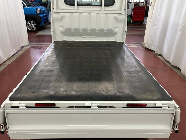 ハイゼットトラック スタンダード　農用スペシャル　元展示車　４ＷＤ　マニュアル車　ラジオ　１オーナー車　定期点検記録簿　車線逸脱警報　禁煙　衝突被害軽減システム　パワステ　エアコン　運転席エアバッグ　助手席エアバッグ　エアコン　ＡＢＳ（31枚目）