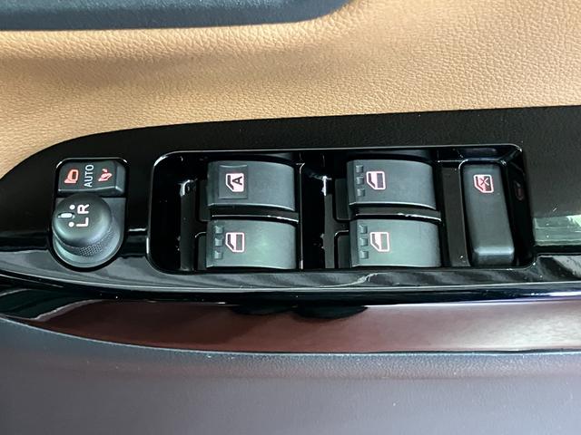 �d���i�[���h�A�~���[�X�C�b�`�A�p���[�E�C���h�D�X�C�b�`