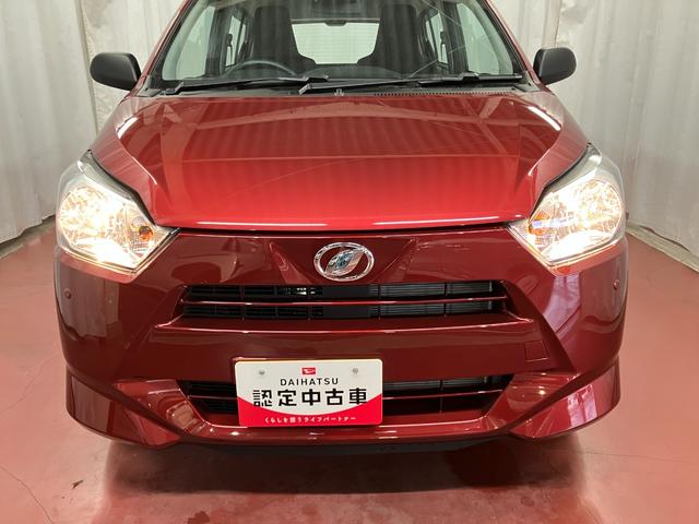 �t�����g�t�F�C�X�i�w�b�h�����v�_�����j