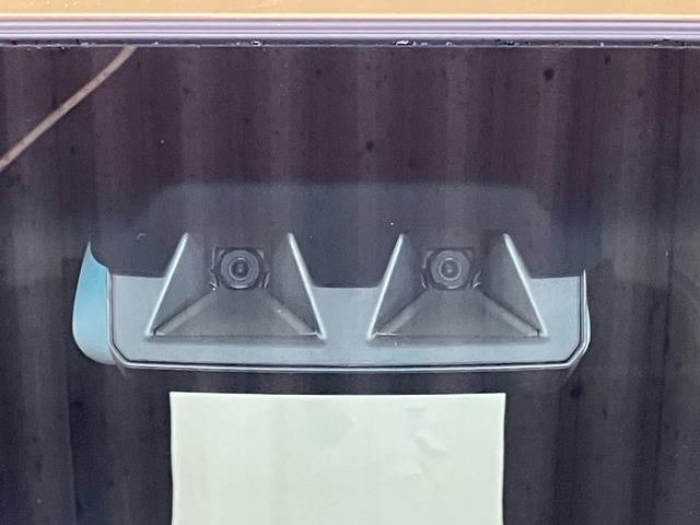 ハイゼットカーゴ デッキバンＧ　届出済未使用車　元展示車　禁煙　衝突被害軽減システム　両側電動スライドドア　オートライト　オートマチックハイビーム　電動格納ミラー　スマートキー　運転席エアバッグ　助手席エアバッグ　ＬＥＤヘッドランプ（9枚目）