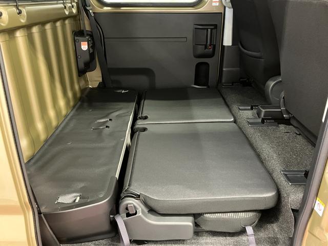 ハイゼットカーゴ デッキバンＧ　届出済未使用車　元展示車　禁煙　衝突被害軽減システム　両側電動スライドドア　オートライト　オートマチックハイビーム　電動格納ミラー　スマートキー　運転席エアバッグ　助手席エアバッグ　ＬＥＤヘッドランプ（28枚目）