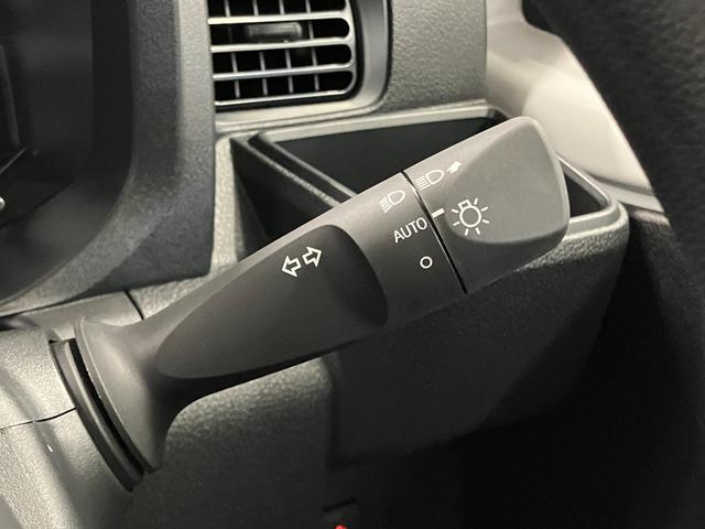 ハイゼットトラック スタンダード　農用スペシャル　届出済未使用車　元展示車　４ＷＤ　マニュアル車　衝突被害軽減システム　アイドリングストップ　オートライト　運転席エアバッグ　助手席エアバッグ　レーンアシスト　誤発進抑制機能　オートマチックハイビーム（15枚目）