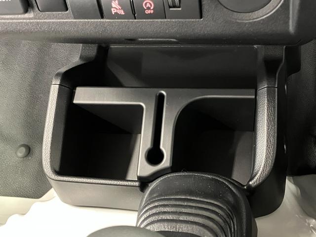 ハイゼットトラック スタンダード　農用スペシャル　届出済未使用車　元展示車　４ＷＤ　マニュアル車　衝突被害軽減システム　アイドリングストップ　オートライト　運転席エアバッグ　助手席エアバッグ　レーンアシスト　誤発進抑制機能　オートマチックハイビーム（27枚目）